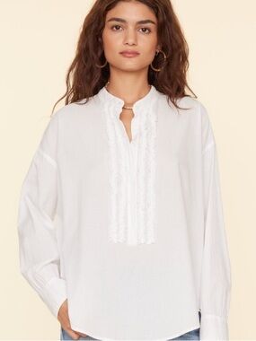 XiRENA Sherridan White Cotton Ruffle-Front Popover Blouse
